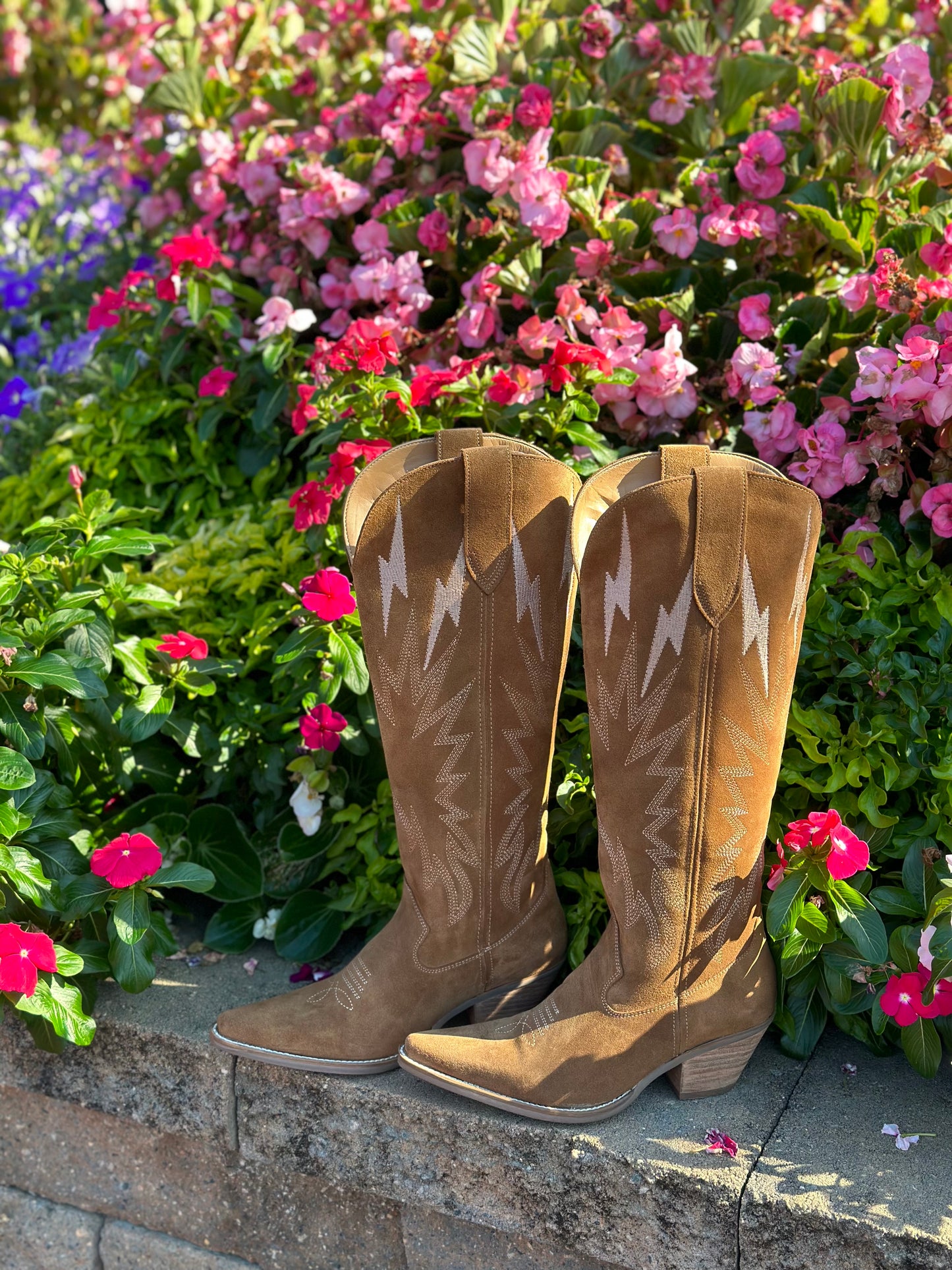 DINGO Thunder Road Western Boots