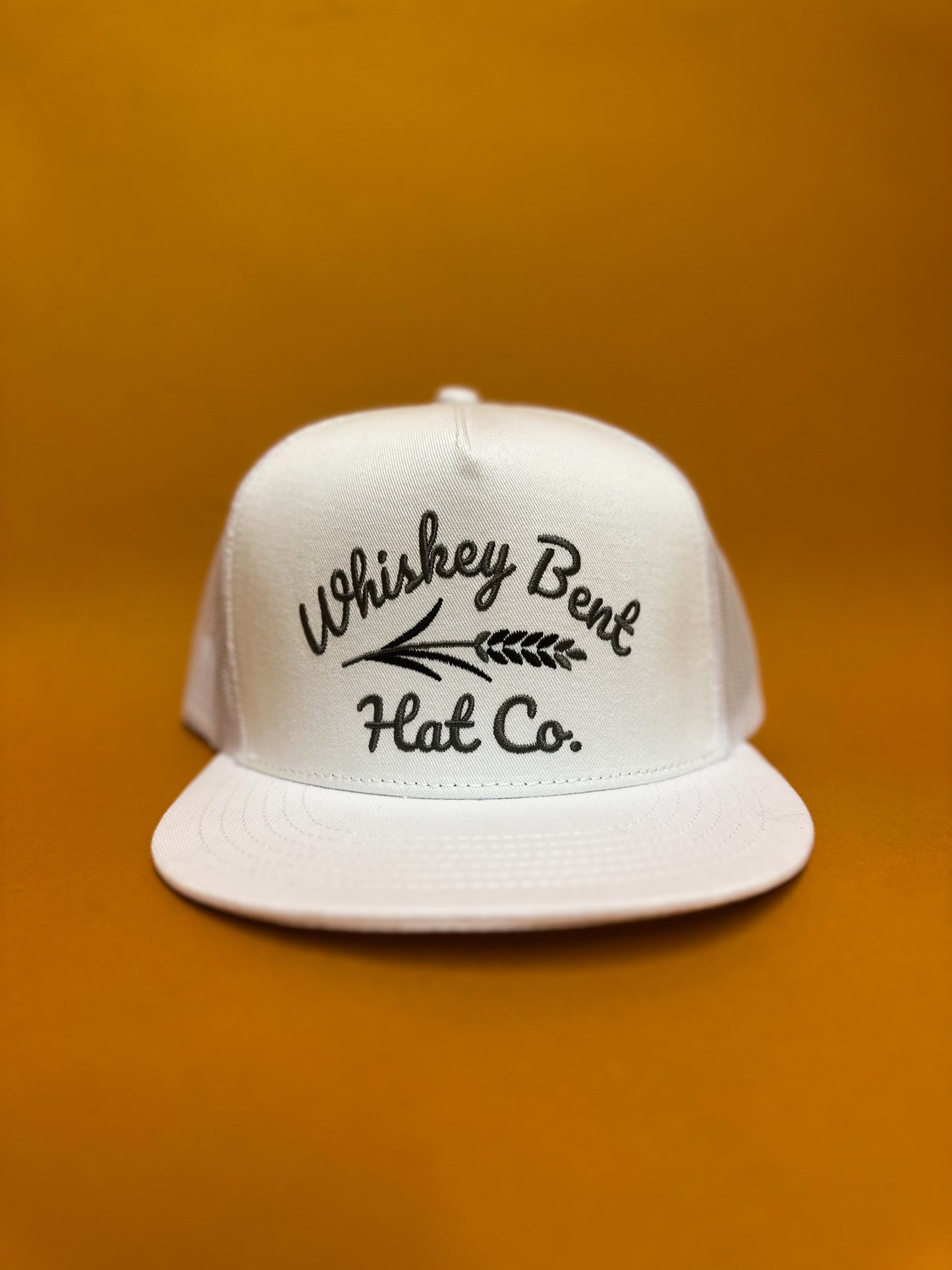 Whiskey bent white/grey