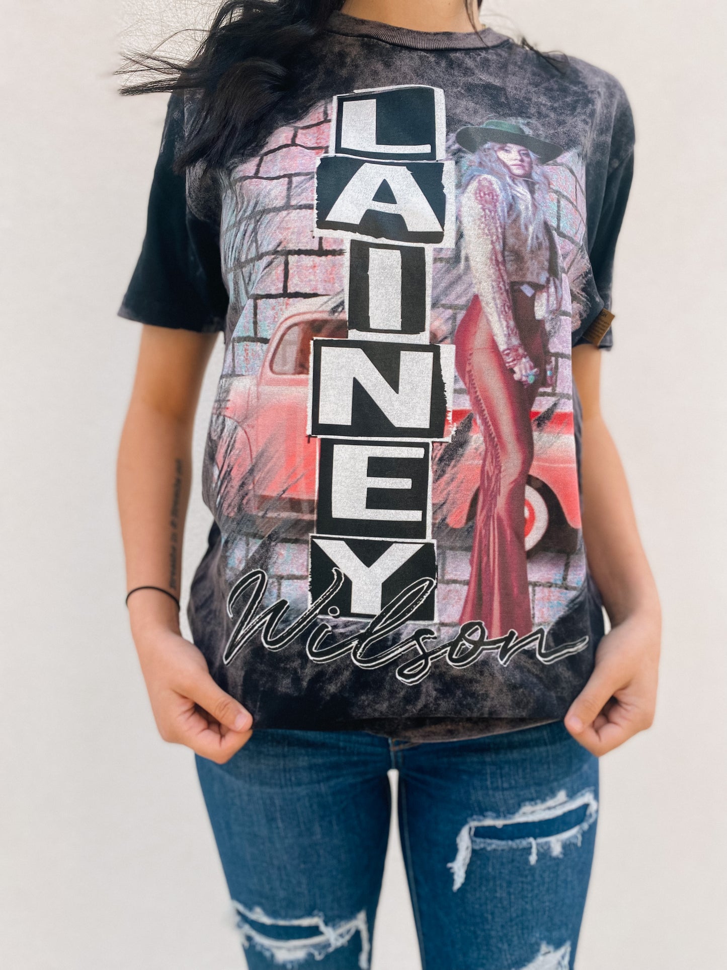 Lainey Wilson Tee